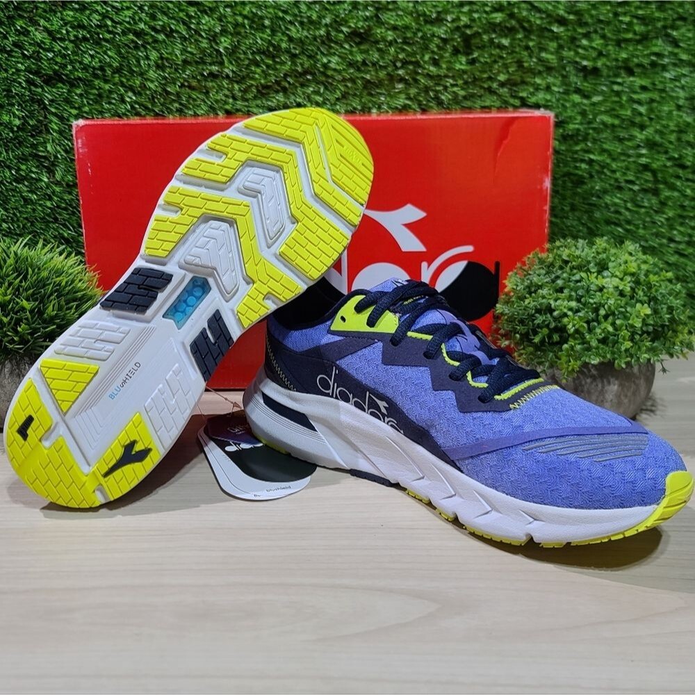 Diadora Women's Mythos Blushield Volo 2 - Periwinkle/Yellow US 8.5 NEW